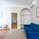 Florence Eye Accomodations